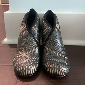 United Nude Black and Tan Booties Size 38